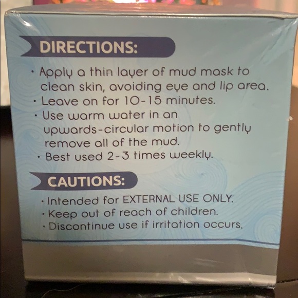 New and Sealed Dead Sea Mud Mask w Essential Oil - Picture 3 of 3